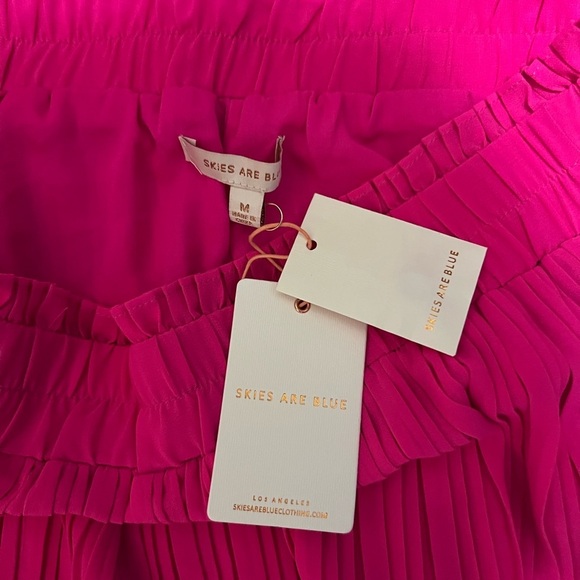 Skies Are Blue Dresses & Skirts - Skies Are Blue Vibrant Pink Midi Skirt-size M